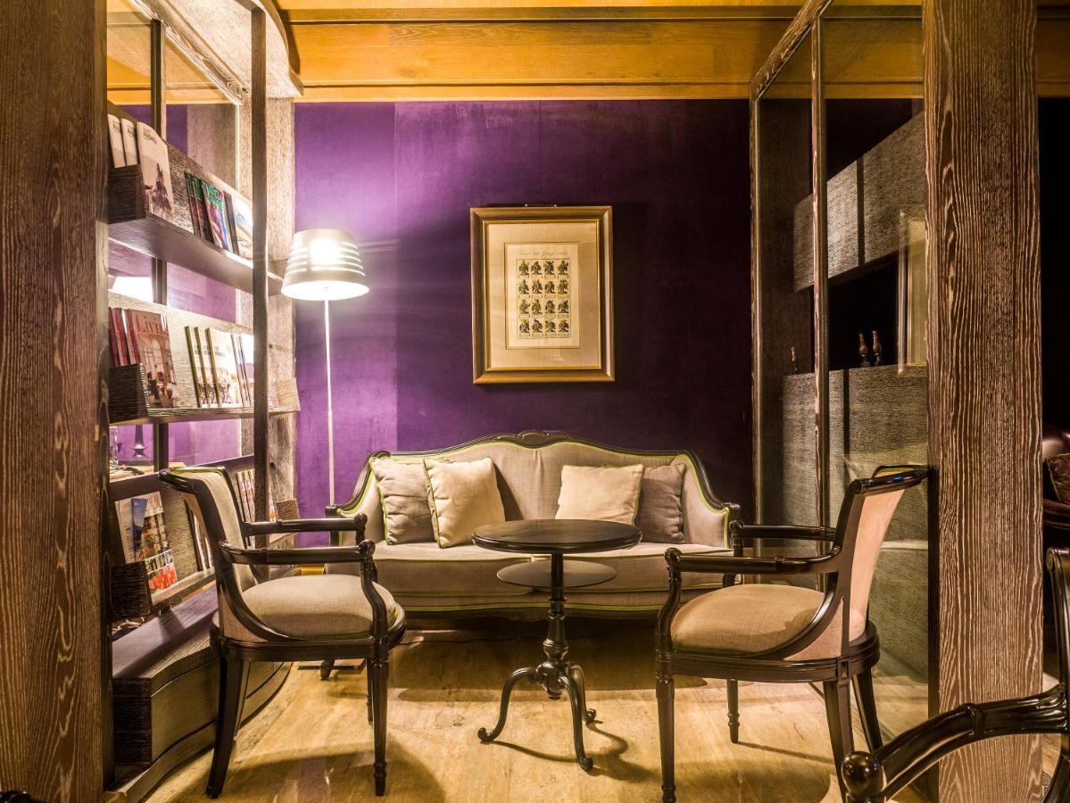 Palais De Chine Hotel Тайпей Екстериор снимка Library