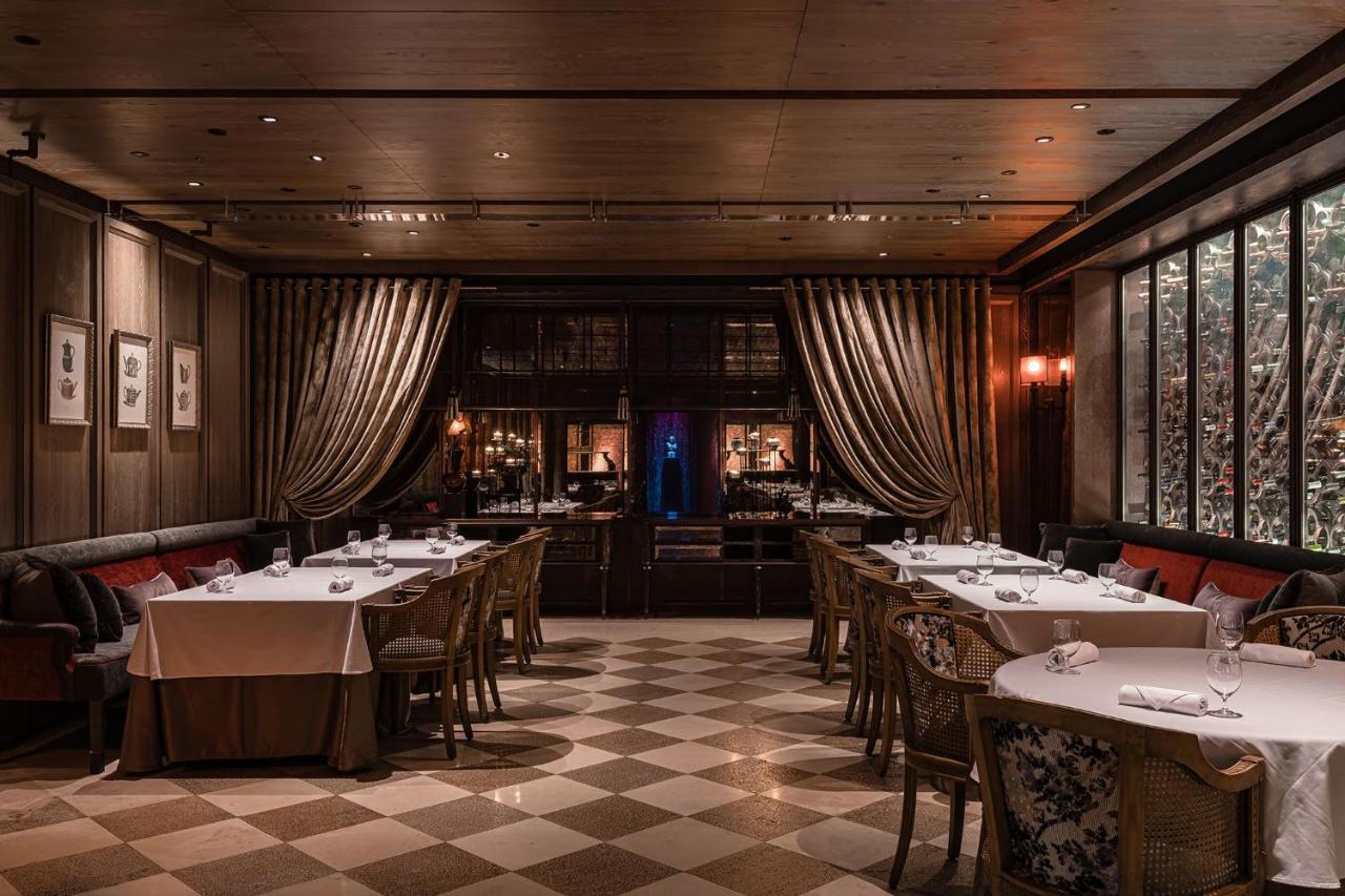 Palais De Chine Hotel Тайпей Екстериор снимка Interior of the restaurant