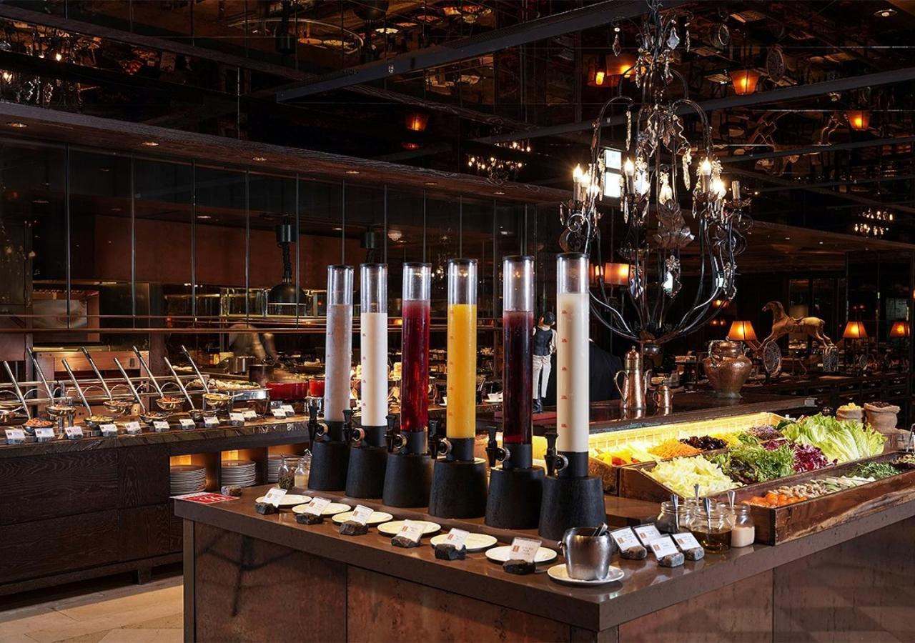 Palais De Chine Hotel Тайпей Екстериор снимка A juice bar