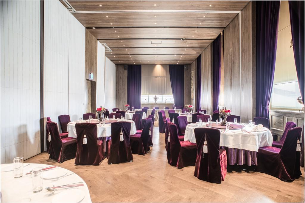Palais De Chine Hotel Тайпей Екстериор снимка The ballroom